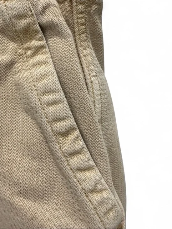 Vineyard Vines Women’s Khaki Shorts - Picture 4 of 7